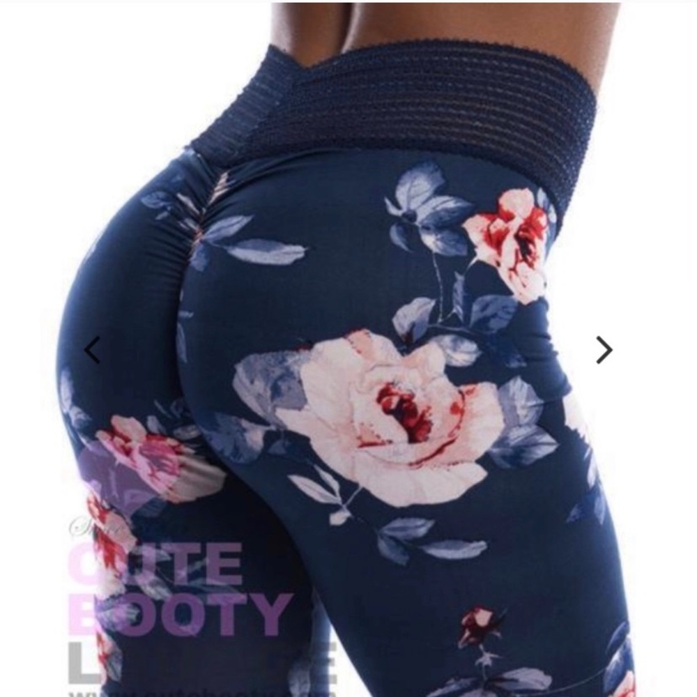 Never worn Chambray all day Cute Booty Leggings